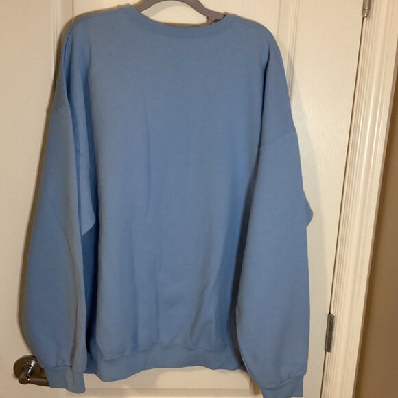 Jerzees Women's Christmas Light Blue Sweatshirt Size 2XL Penguin Snowmen - Picture 4 of 8